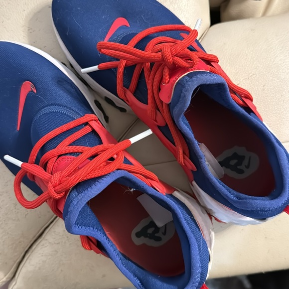Nike Presto - Picture 2 of 2
